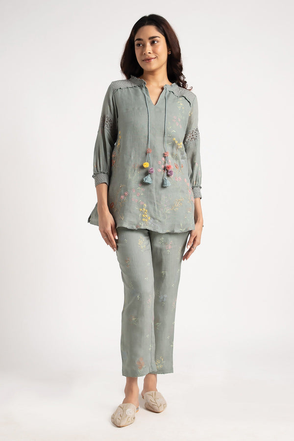 Green 100% Linen Hand Walk In The Clouds Karma Top And Pant Set